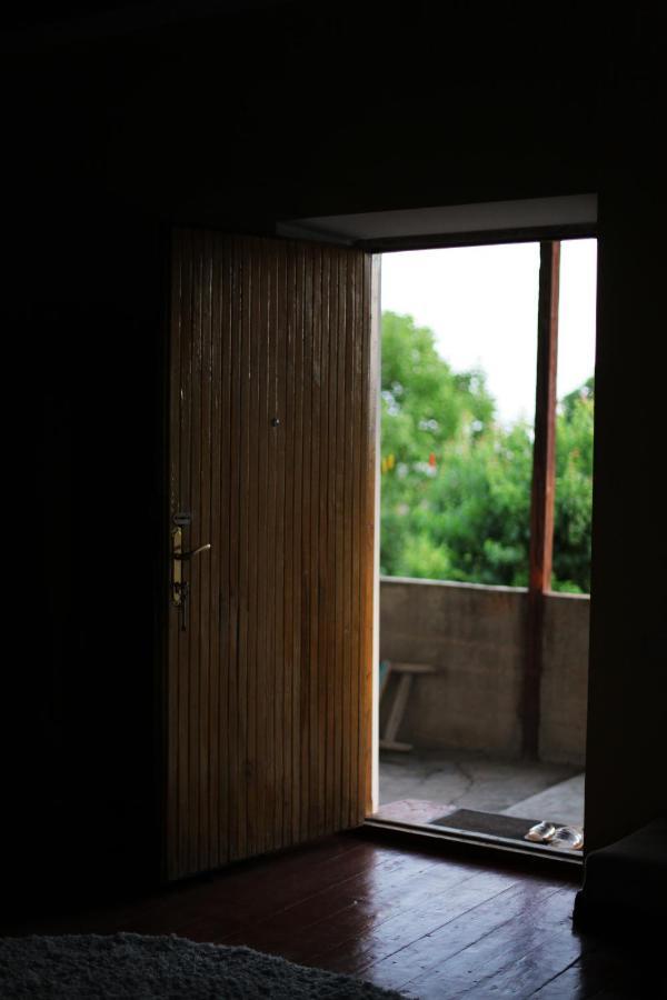Noosh Guesthouse Ashnak ภายนอก รูปภาพ