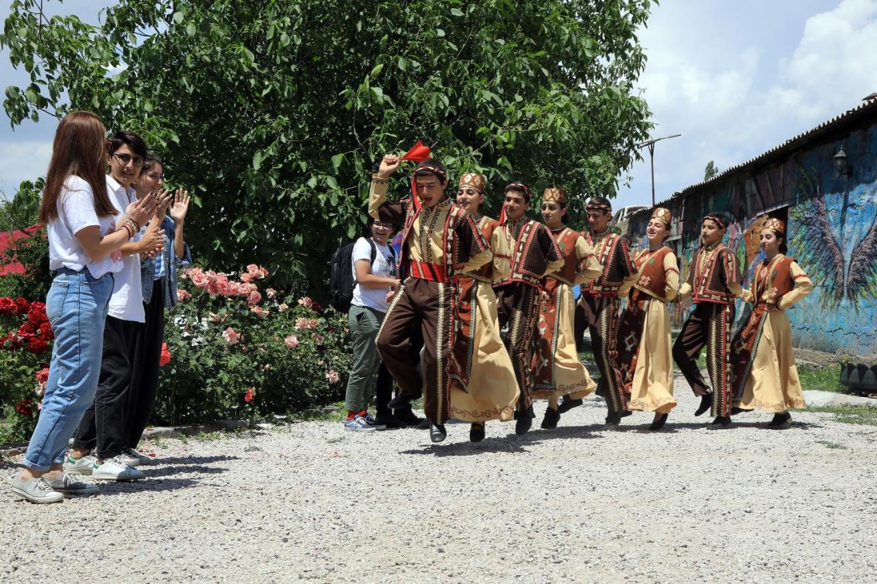 Noosh Guesthouse Ashnak ภายนอก รูปภาพ